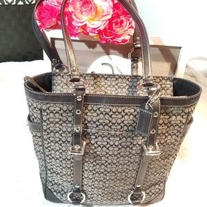 Coach-Signature-Canvas - Leather- Trim - Tote Bag